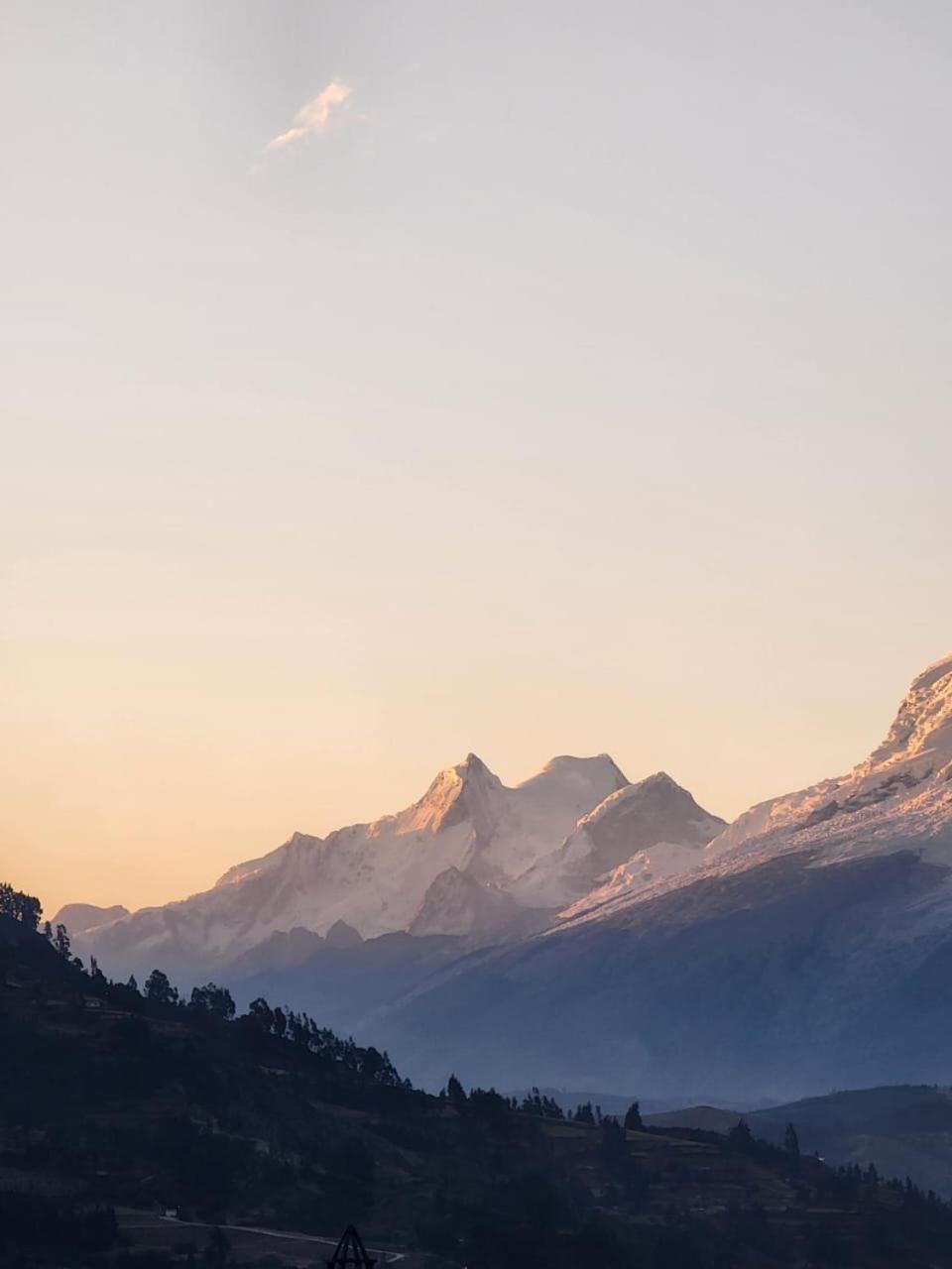 Lhotse Hostel B&B Huaraz Kültér fotó