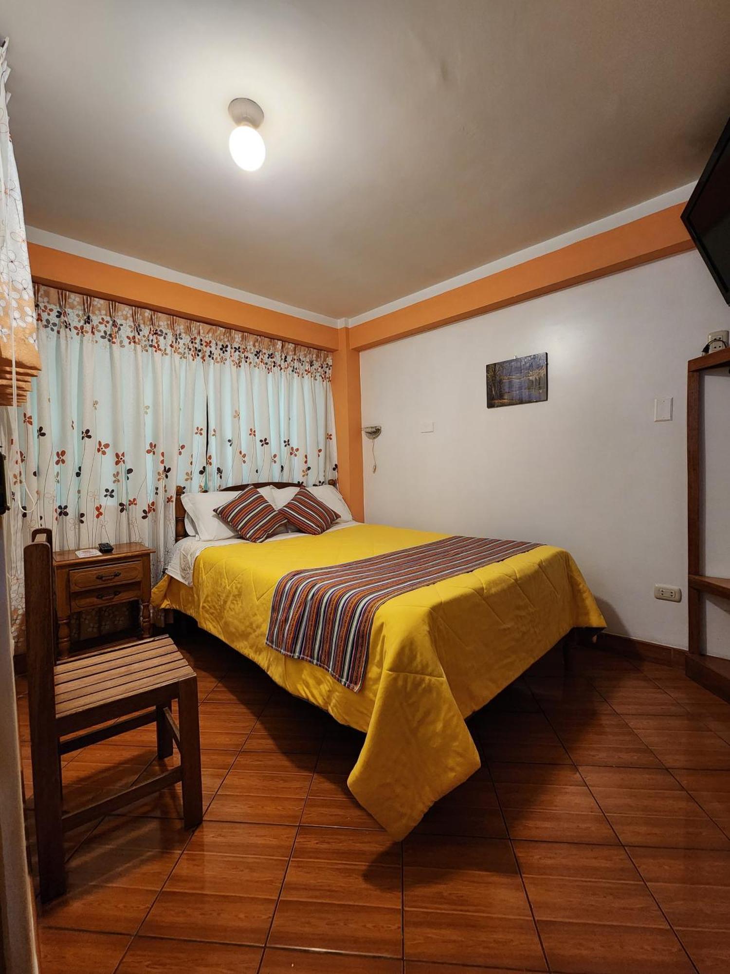Lhotse Hostel B&B Huaraz Kültér fotó